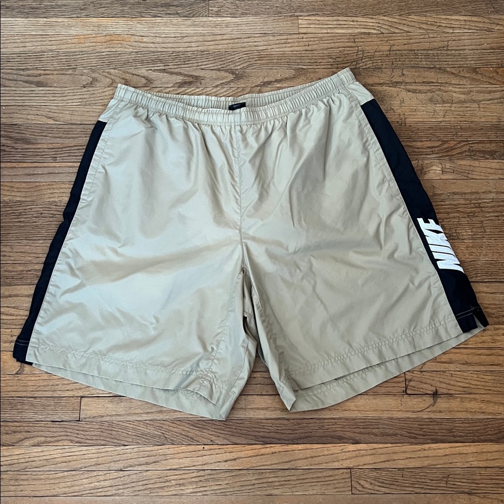Men's Vintage Nike Swim Shorts - XL